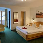Metzgerwirt Hotel 4*