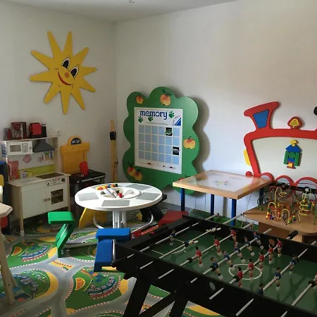 Metzgerwirt Otel Kirchberg in Tirol